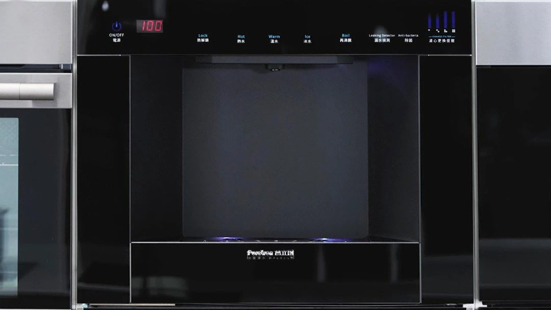 European-Style Built-In Water Dispenser With Integrated RO Filtration System & Touch Control Design